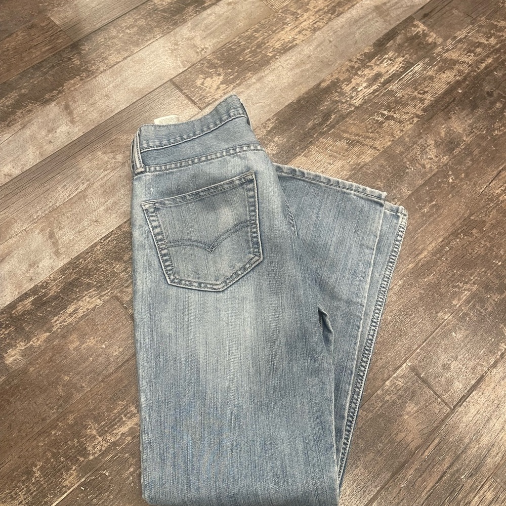Levi's 511 Men's Slim Fit Jeans – Light Blue, Distressed